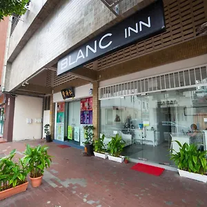 Hostel Blanc 