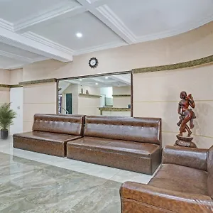 Hotel Capital O Rayan Plaza ***
