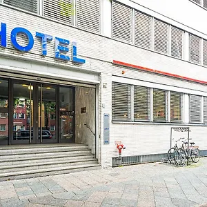 Arrival 3*, Berlin Deutschland