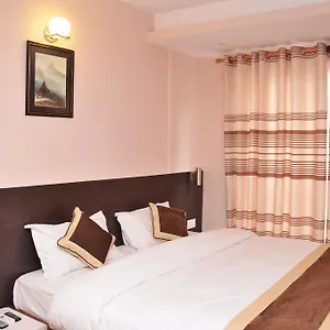 Bed & Breakfast Lemon Tree Pvt. Ltd ***